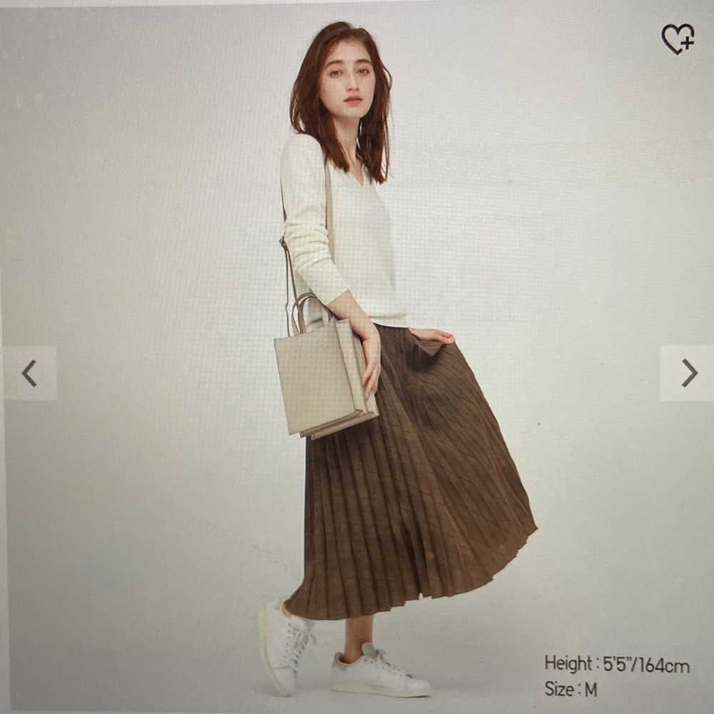 Uniqlo Accordion pleated skirt